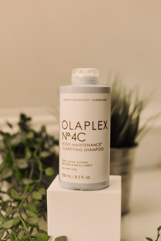 Olaplex No.4C Bond Maintenance Clarifying Shampoo